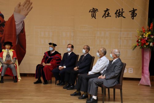 111年6月9日黃昆輝先生名譽博士學位頒授典禮-10